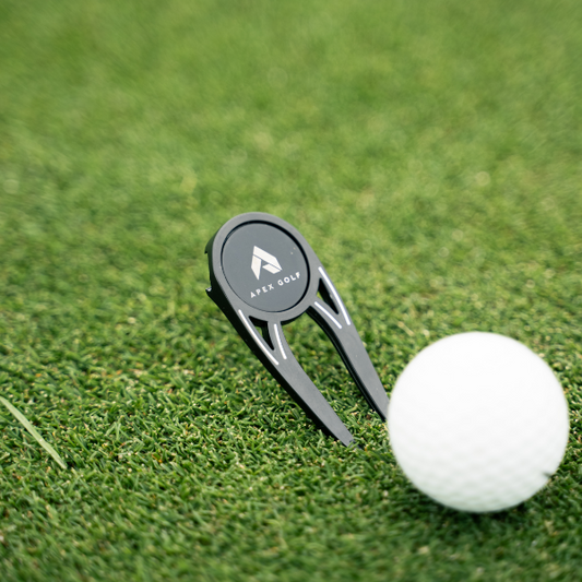 Golf ball marker and divot tool